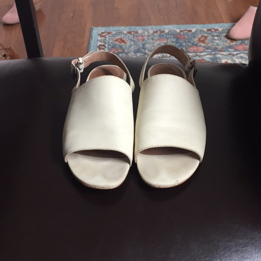 Madewell Noelle Slingback Sandal in White Leather